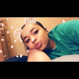 Meet your Posher, Amber